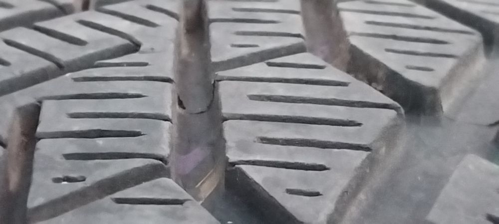 Гуми 215 60 16 Семперит Semperit 4 броя+. Нов внос. Като нови!
