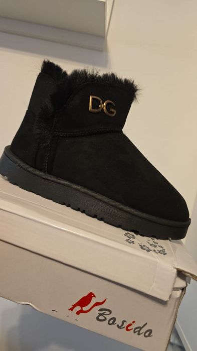 Ugg damă diferite modele