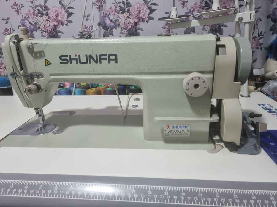 Промышленная швейная машина