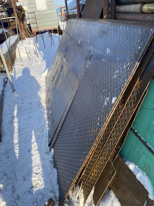 Листь 4 рефленный