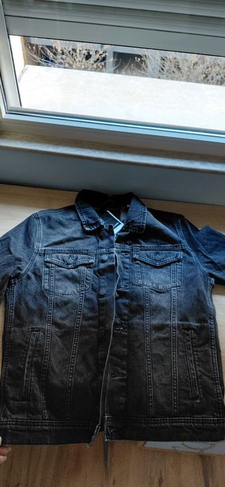 Чисто нови якета едно е 30€