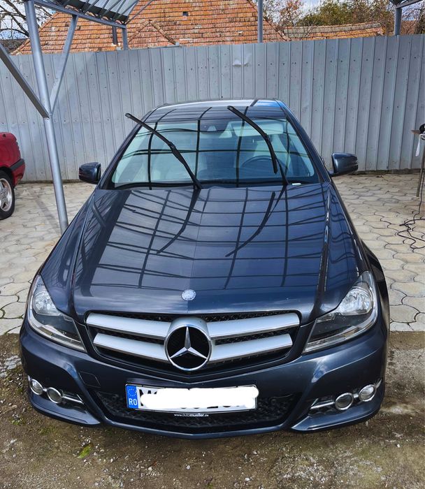 Mercedes Benz C-Class 220 CDI 170cp automat