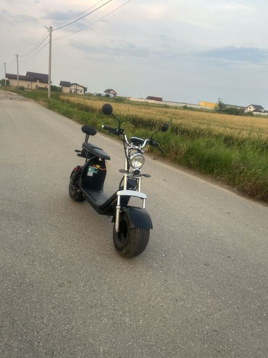 Vand scuter electric