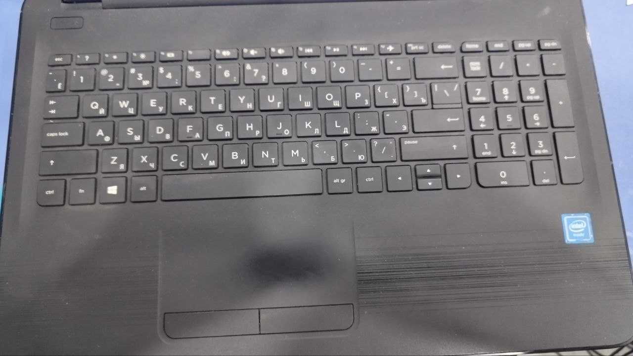 Ноутбук hp 15-ay067ur