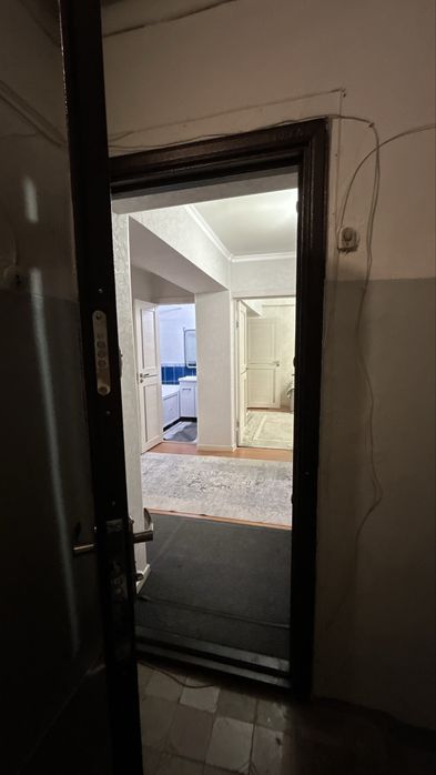 Срочно продается  4-х комнатная квартира