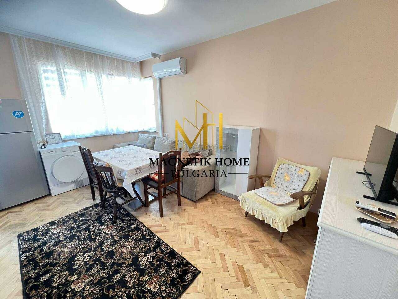 Дава се под наем Многостаен апартамент в Бургас, Център - 110 кв.м за 504.9 € - Снимка #14