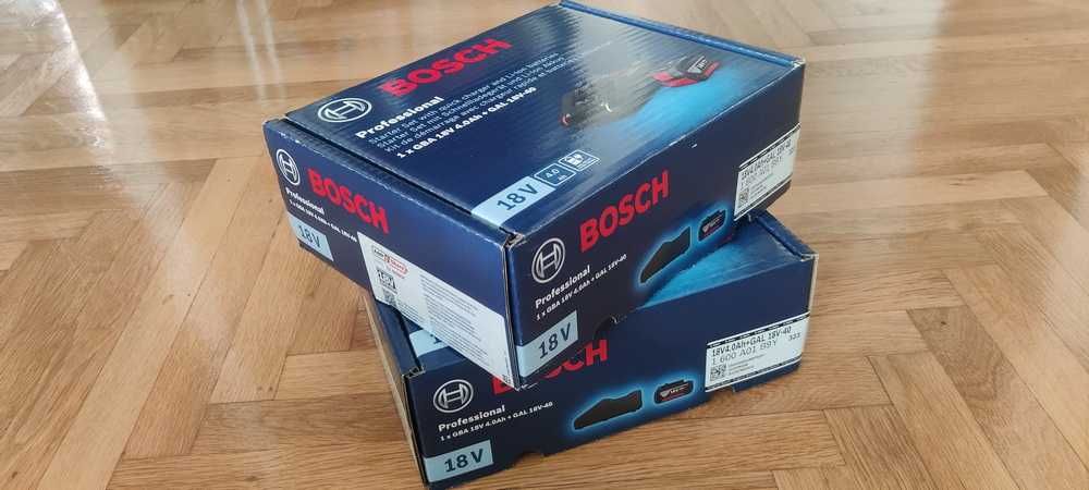 Set Acumulator Bosch 18V 4Ah + incarcator 4A, original. Cutie sigilata