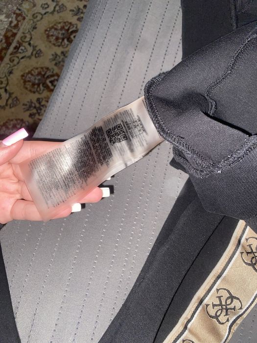 hanorac guess marimea M