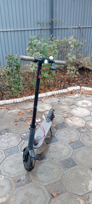 Продам электро самокат