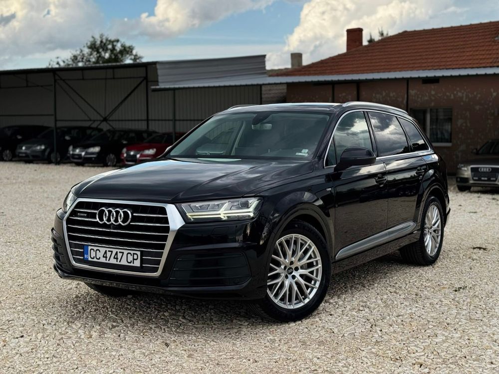 AUDI Q7 S-LINE panorama