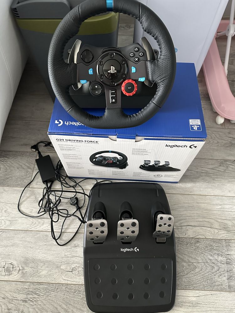 Волан и педали LOGITECH G29