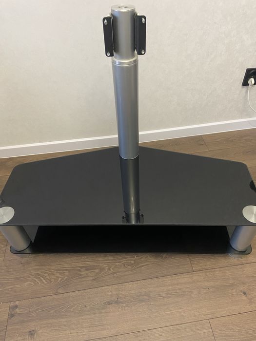 Продам ТВ-тумбу стекло