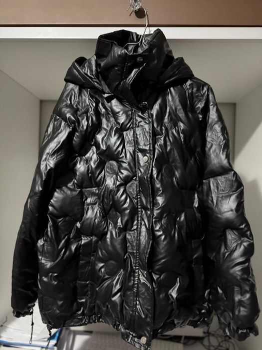 Продам женскую куртку демисезонную