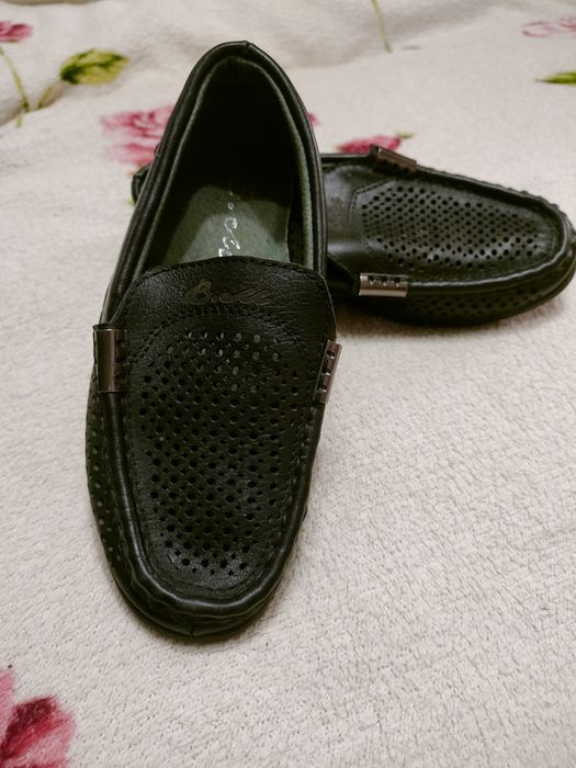 Продам обувь для мальчика