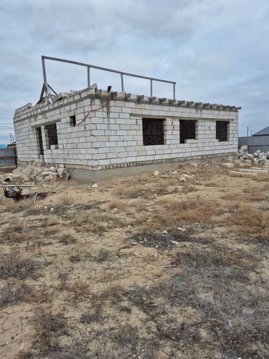 Продаётся недостроенный дом