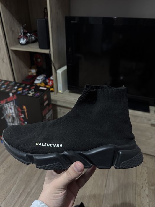 Balenciaga speed runners