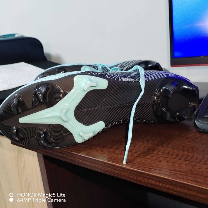 Нови стоножки 43 номер