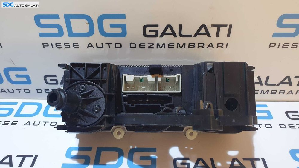 Panou Comanda Consola Climatronic AC Aer Conditionat Clima Volkswagen Golf 5 2004 - 2008 Cod 1K2820045