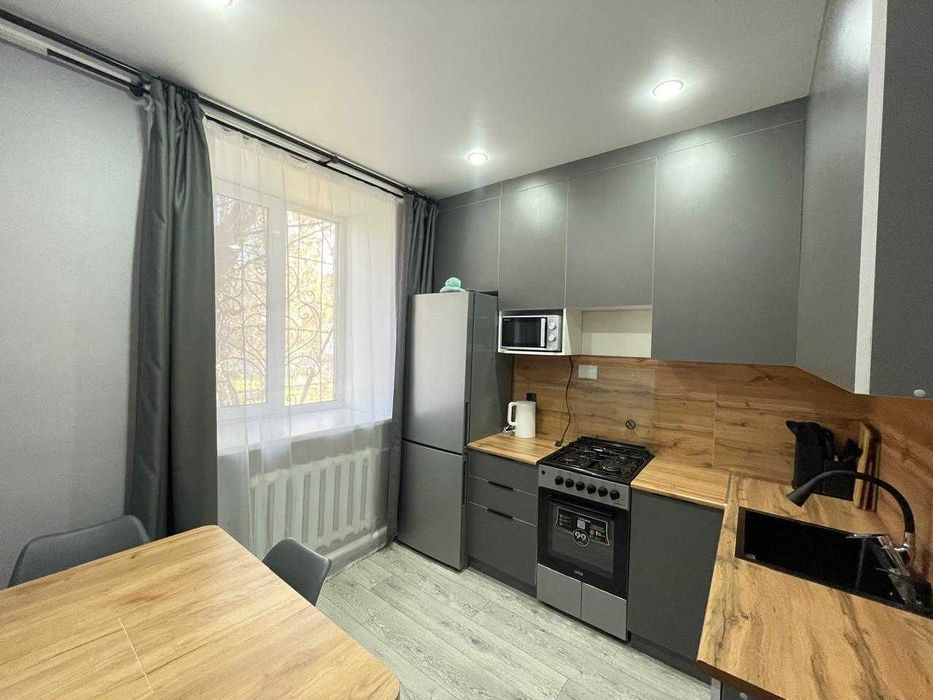 / Продам 3х ком квартиру по ул. Победы (садик Малыш)