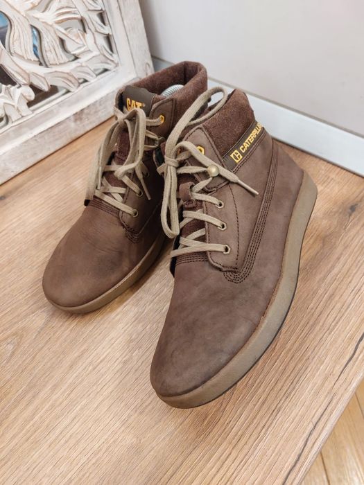 Ghete Caterpillar piele naturala mărime 36.