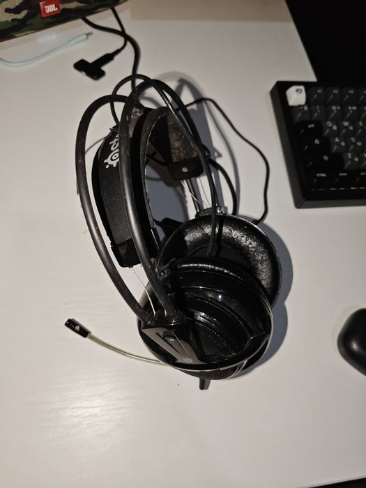 Наушники Steelseries