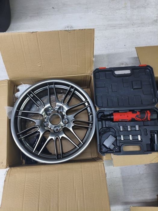 65 стиль r18 разноширокие