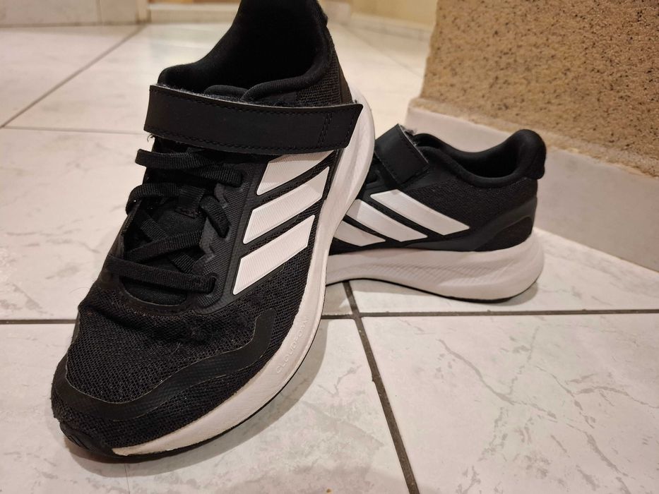 Adidas Адидас детски маратонки