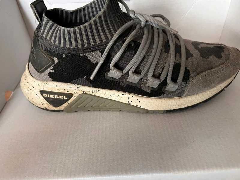 Diesel, adidasi barbati, nr 40