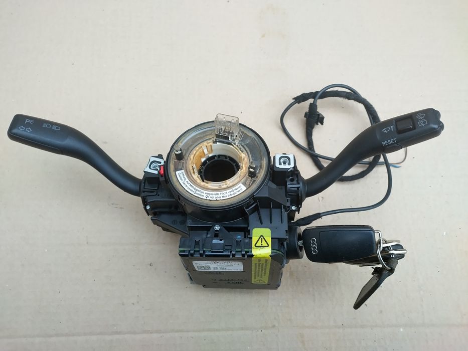 Contact pornire cu doua chei și modul Audi A3 8P, VW Golf V
