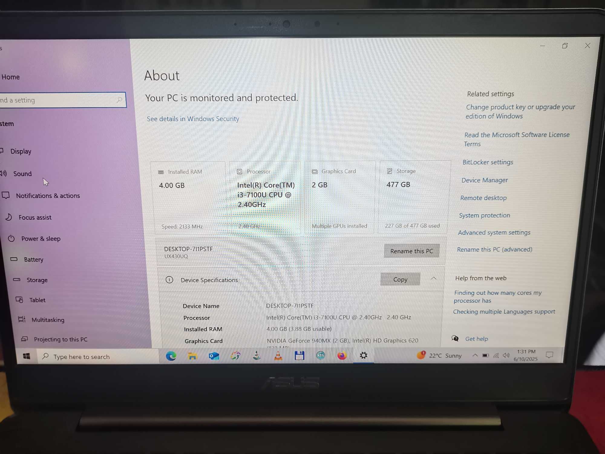 ASUS i3 ZenBook UX430