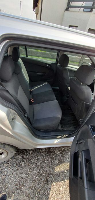 Vand Opel Astra H. An 2008.