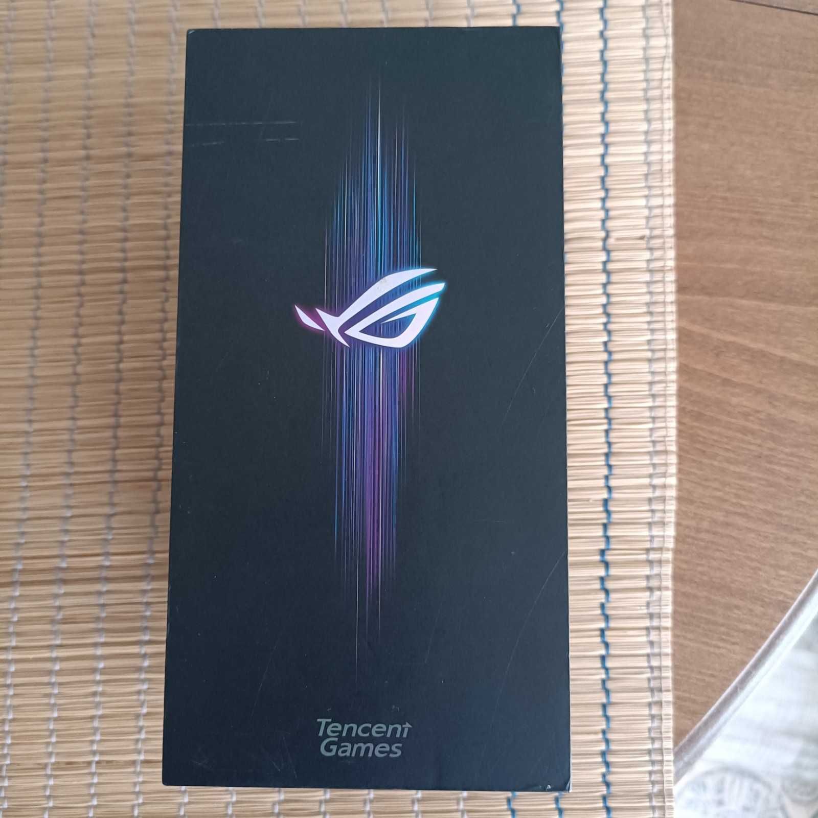 Asus ROG Phone 3 12/256 Gb