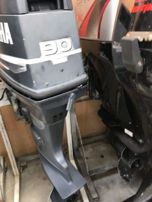 Мотор Yamaha 90 к.с. 2.т