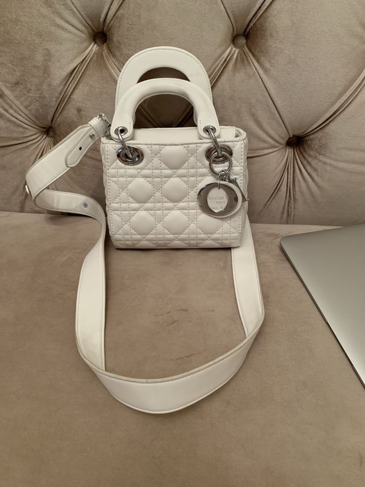 Сумочка Леди Диор, Christian Dior Lady Bag