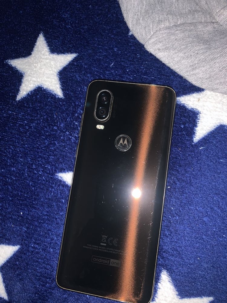 Motorola one vision