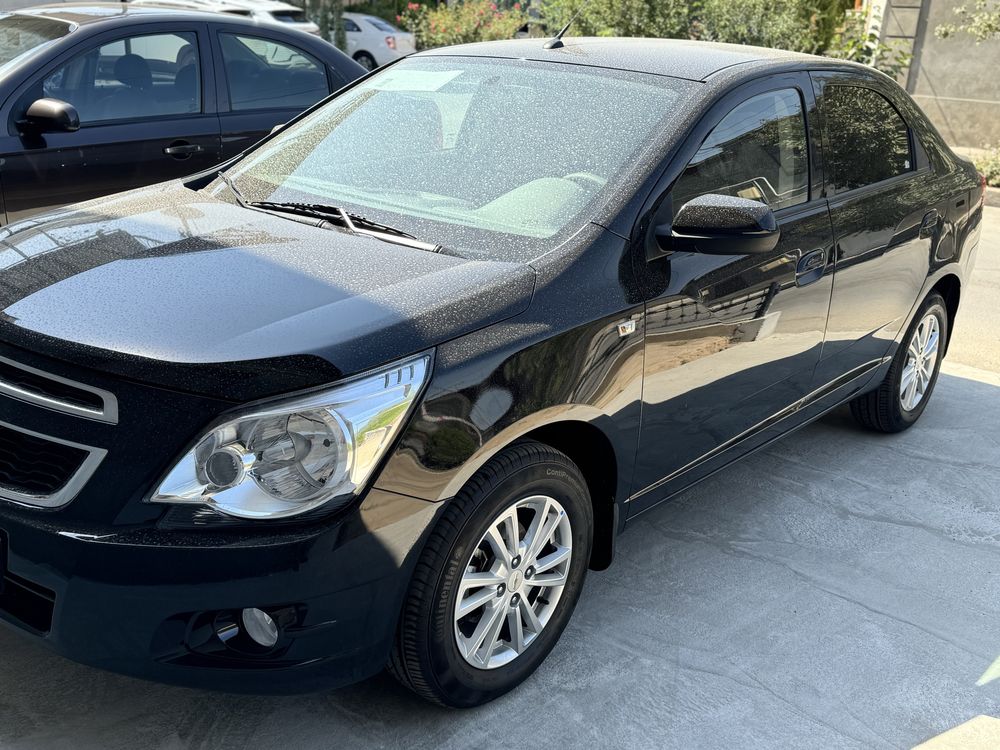 Cobalt qora 2023 avtamat 5000 km yurgan