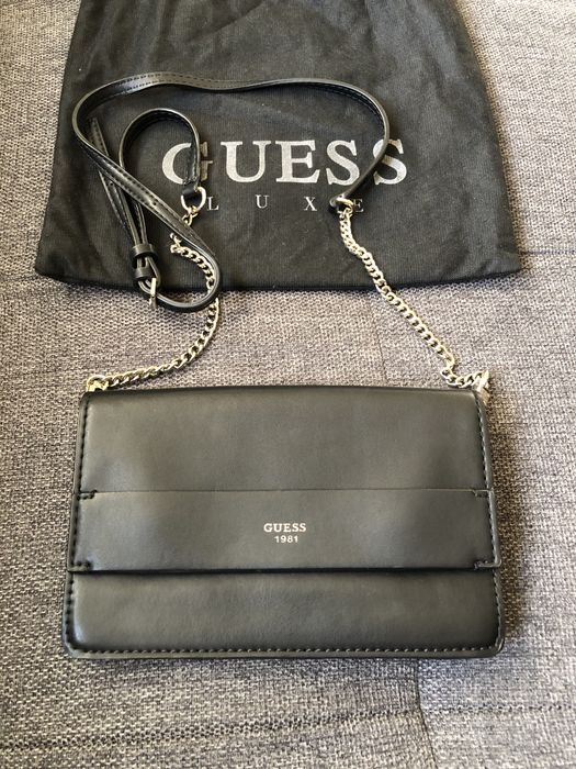 Дамска чанта Guess