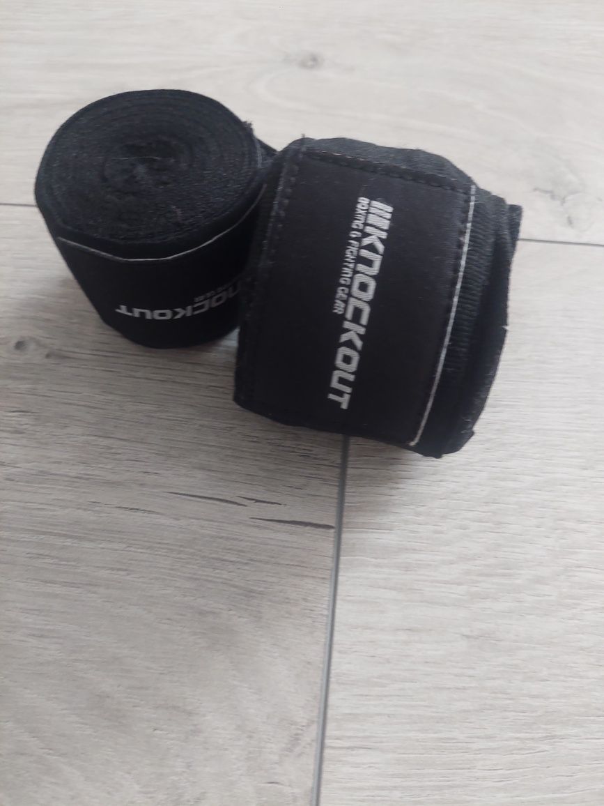 Manusi de box,odorizante, bandaje, geanta de box
