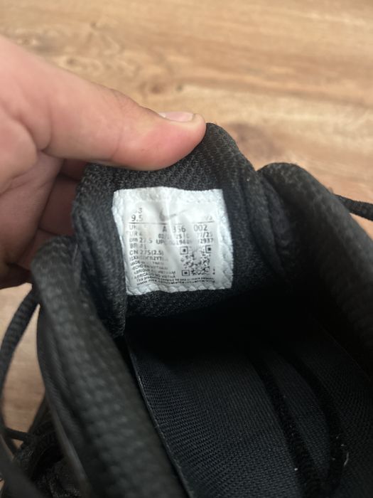 Продамам обувки nike air max shox tl 43 номер !!