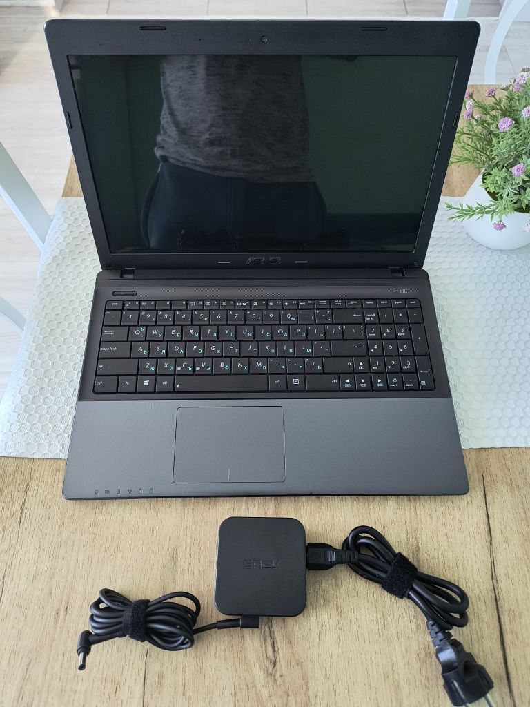 Лаптоп Asus X55VD-SX164
Кратко описание
Снимки
изчерпан
Цена:
729лв.
О