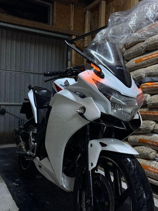 Honda CBR125r A1