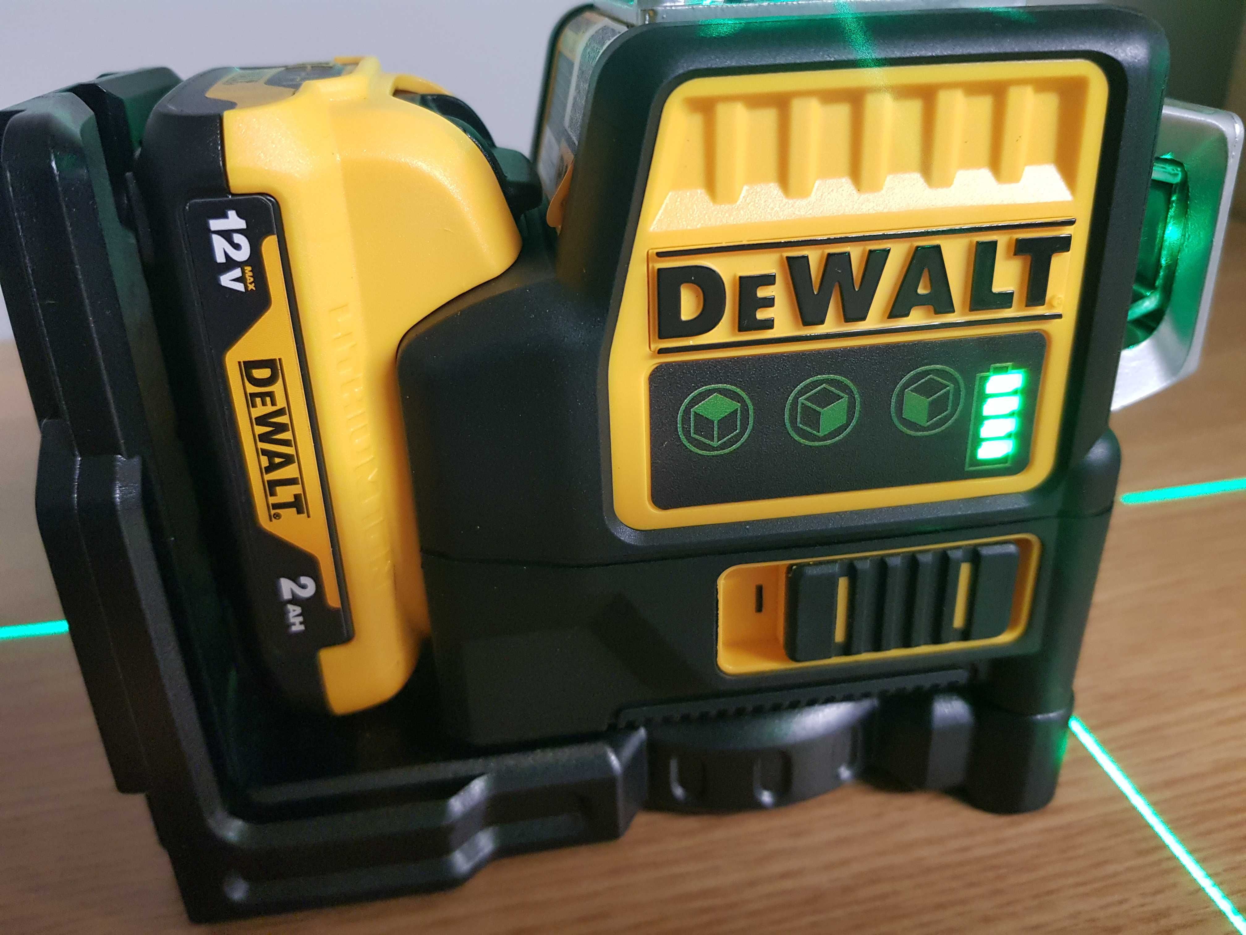 Nivela laser 360, lumina verde, nou + acumulator + incarcator