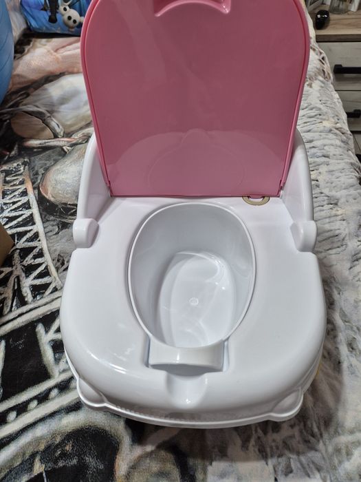 Vând oliță muzicală nouă