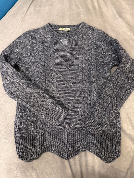 Свитер хорошего качества