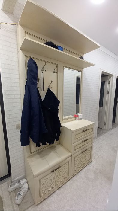 Продаю прихожку в отличном состоянии