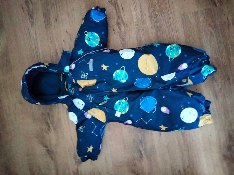Срочно продам детский комбинезон Crockid