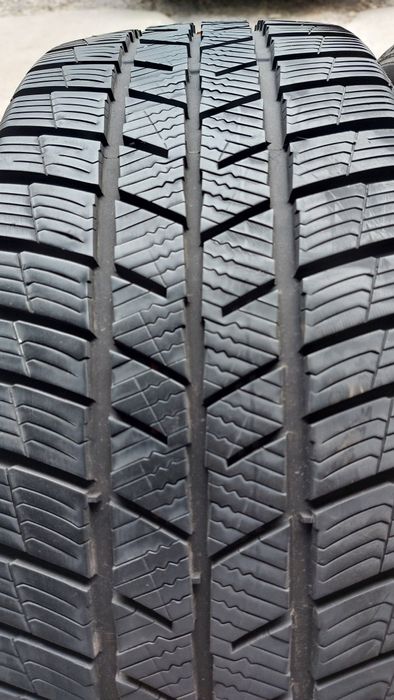 Зимни гуми 215/45/18 Barum Polaris 2 броя