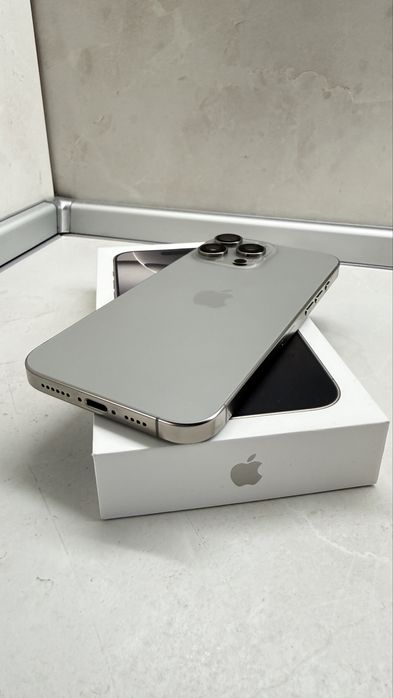 Apple iPhone 16 Pro Max, 256 GB, Natural Titanium, ГАРАНЦИЯ