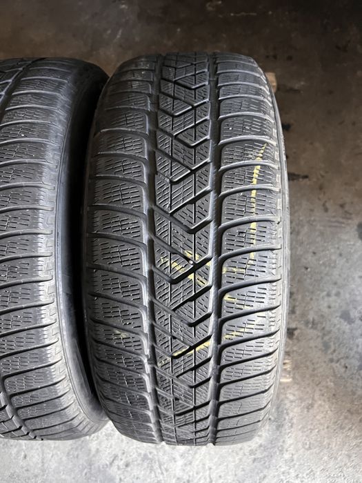 2 anvelope de iarna 255/50/19 pirelli runflat 6 mm!