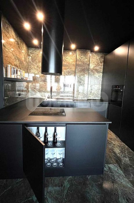 Тристаен апартамент под наем в квартал Галата